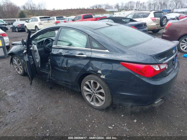 Photo 2 VIN: 5NPEC4AB8DH717890 - HYUNDAI SONATA 