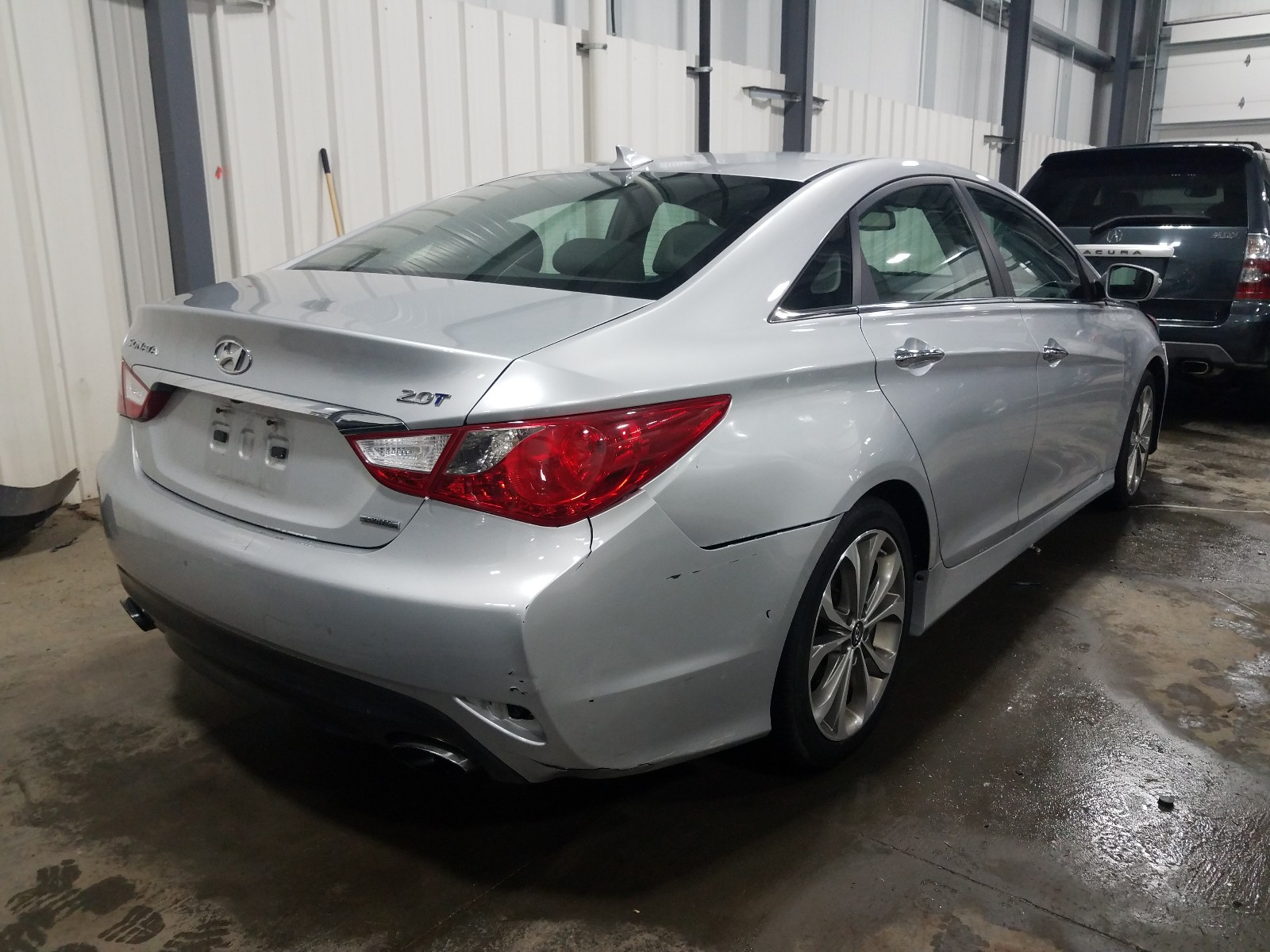 Photo 3 VIN: 5NPEC4AB8EH826867 - HYUNDAI SONATA SE 