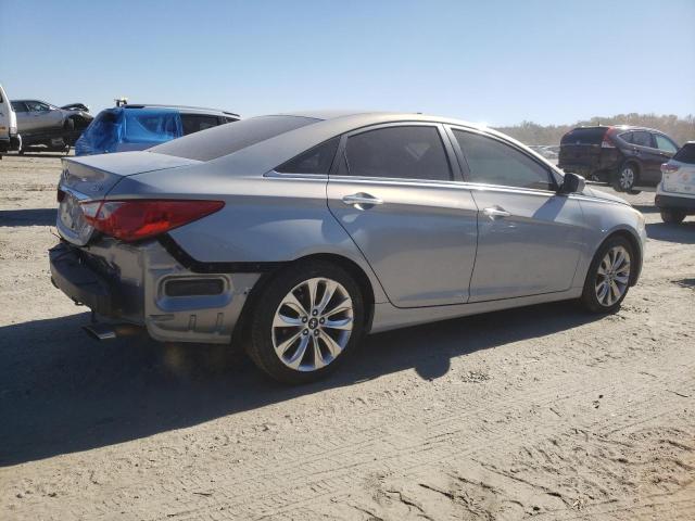 Photo 2 VIN: 5NPEC4AB9BH212485 - HYUNDAI SONATA 