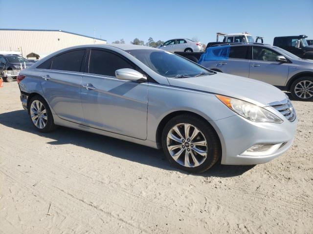 Photo 3 VIN: 5NPEC4AB9BH212485 - HYUNDAI SONATA 