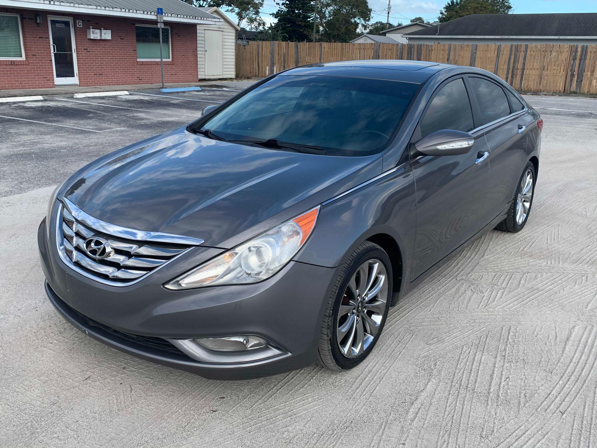 Photo 1 VIN: 5NPEC4AB9BH223079 - HYUNDAI SONATA SE 