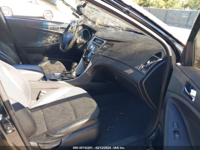 Photo 4 VIN: 5NPEC4AB9BH315809 - HYUNDAI SONATA 