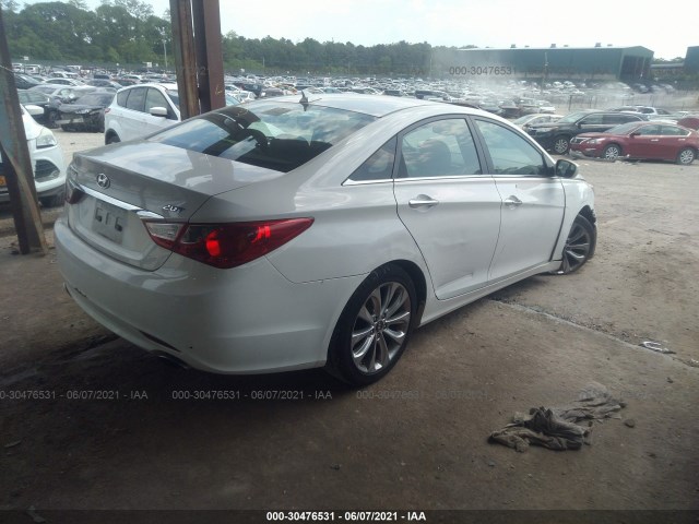 Photo 3 VIN: 5NPEC4AB9CH396229 - HYUNDAI SONATA 