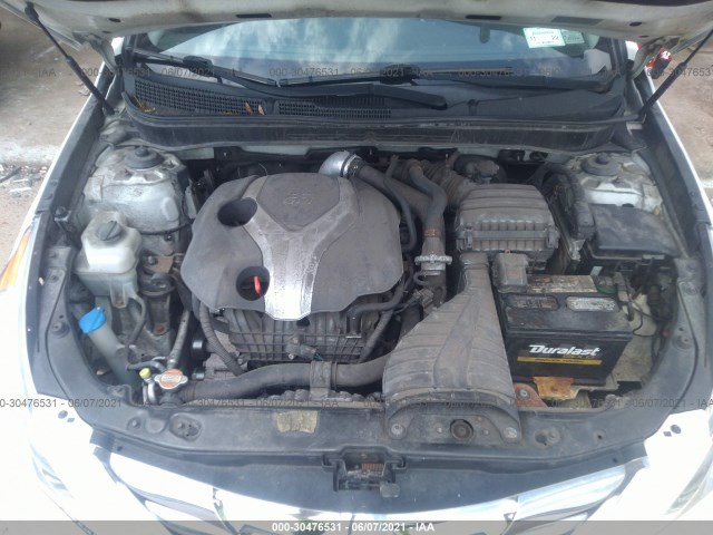 Photo 9 VIN: 5NPEC4AB9CH396229 - HYUNDAI SONATA 