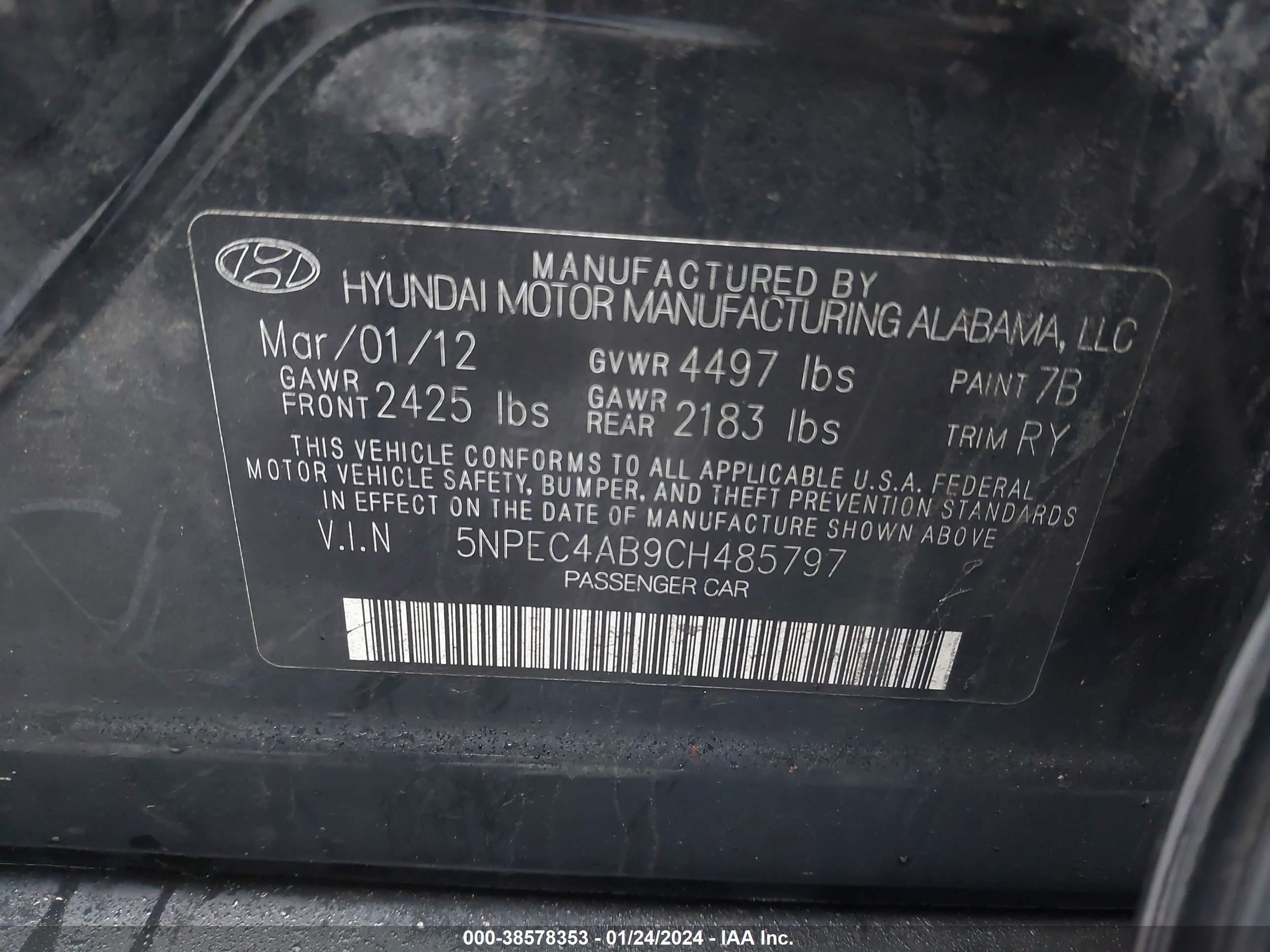 Photo 8 VIN: 5NPEC4AB9CH485797 - HYUNDAI SONATA 