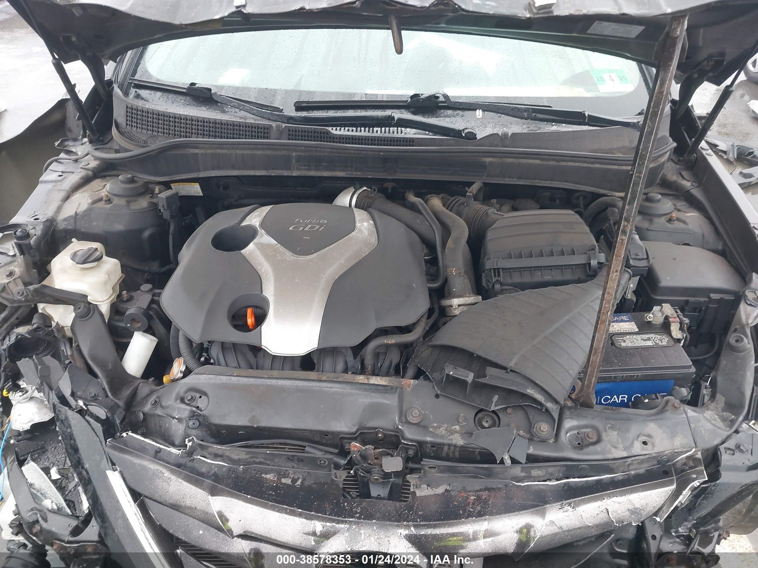 Photo 9 VIN: 5NPEC4AB9CH485797 - HYUNDAI SONATA 