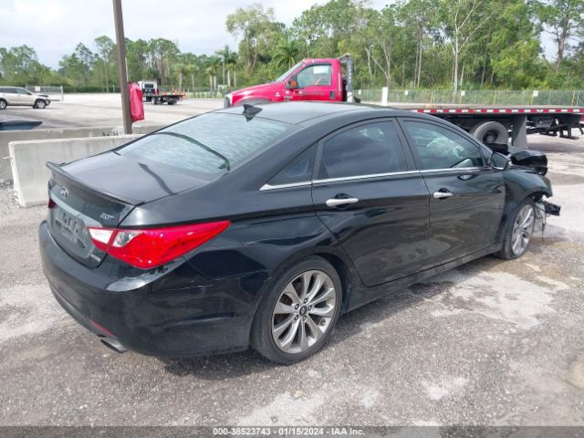 Photo 3 VIN: 5NPEC4AB9DH560371 - HYUNDAI SONATA 