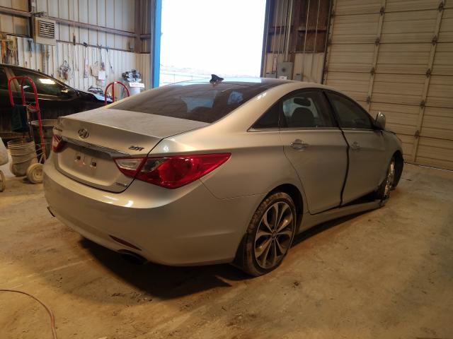 Photo 3 VIN: 5NPEC4AB9DH586579 - HYUNDAI SONATA SE 