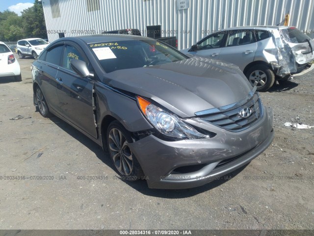 Photo 0 VIN: 5NPEC4AB9DH792985 - HYUNDAI SONATA 