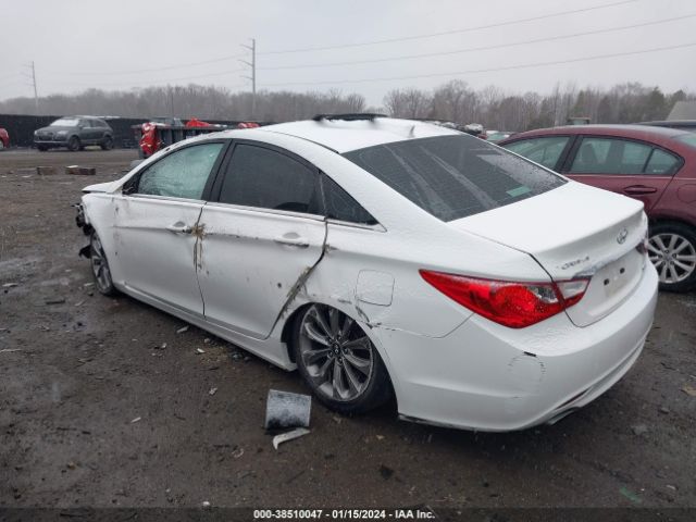 Photo 2 VIN: 5NPEC4ABXBH244880 - HYUNDAI SONATA 