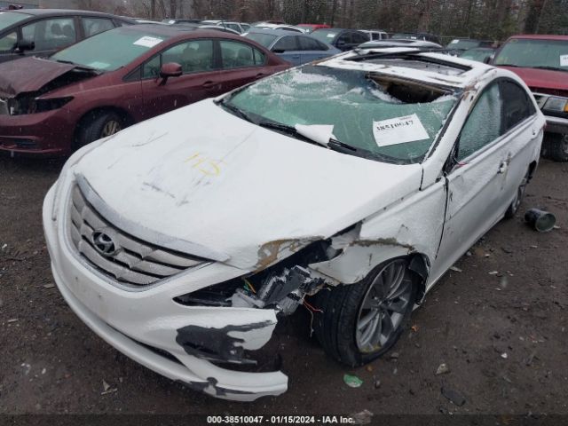 Photo 5 VIN: 5NPEC4ABXBH244880 - HYUNDAI SONATA 