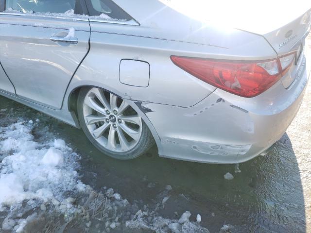 Photo 8 VIN: 5NPEC4ABXBH273408 - HYUNDAI SONATA SE 