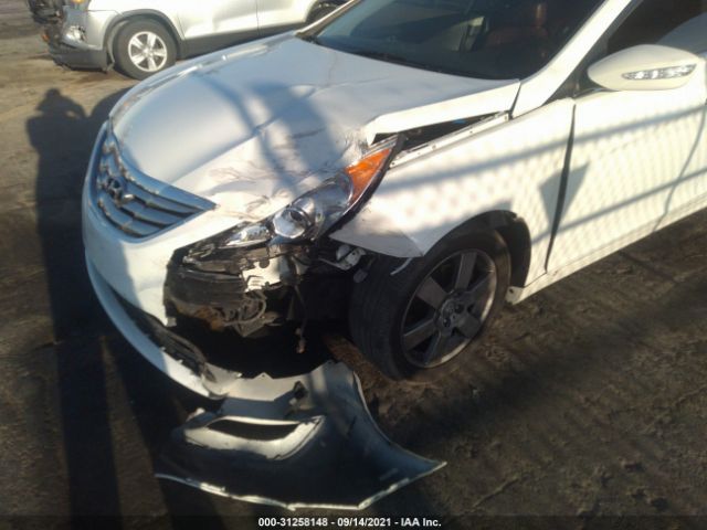 Photo 5 VIN: 5NPEC4ABXBH273621 - HYUNDAI SONATA 