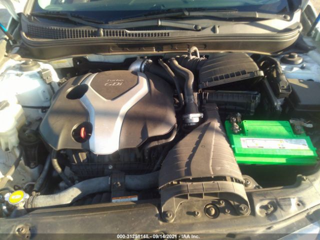 Photo 9 VIN: 5NPEC4ABXBH273621 - HYUNDAI SONATA 