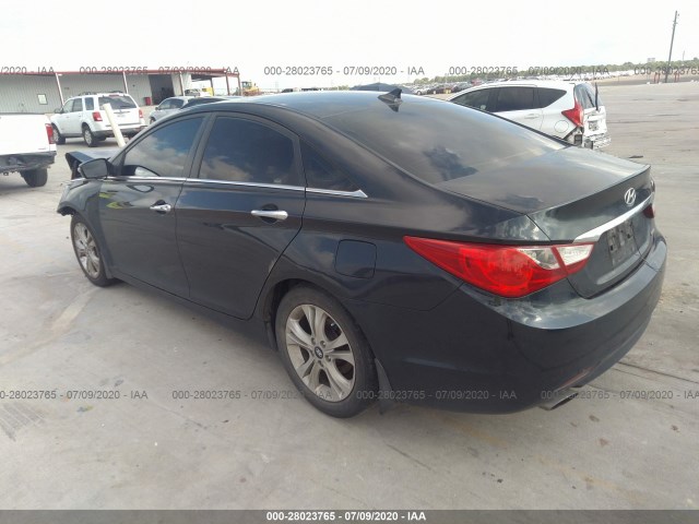 Photo 2 VIN: 5NPEC4ABXBH300543 - HYUNDAI SONATA 