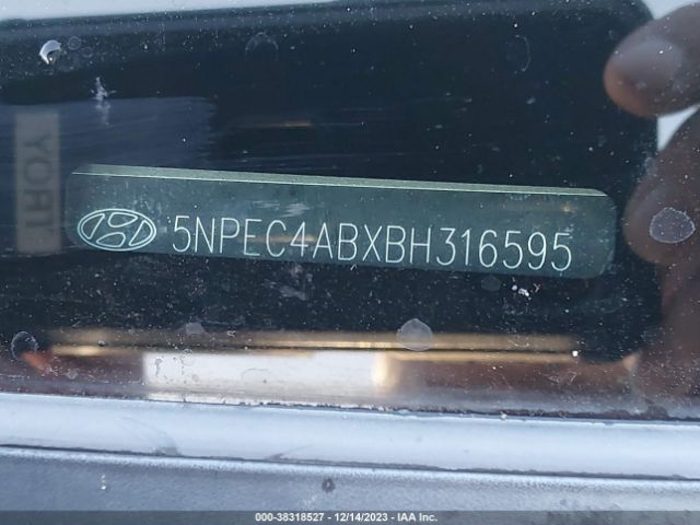 Photo 8 VIN: 5NPEC4ABXBH316595 - HYUNDAI SONATA 