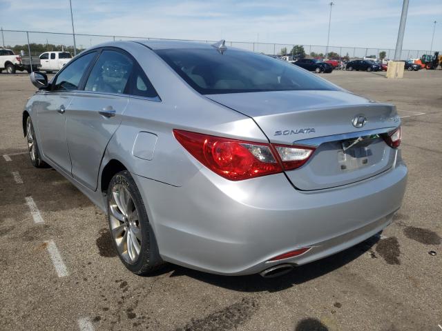 Photo 2 VIN: 5NPEC4ABXCH333415 - HYUNDAI SONATA SE 