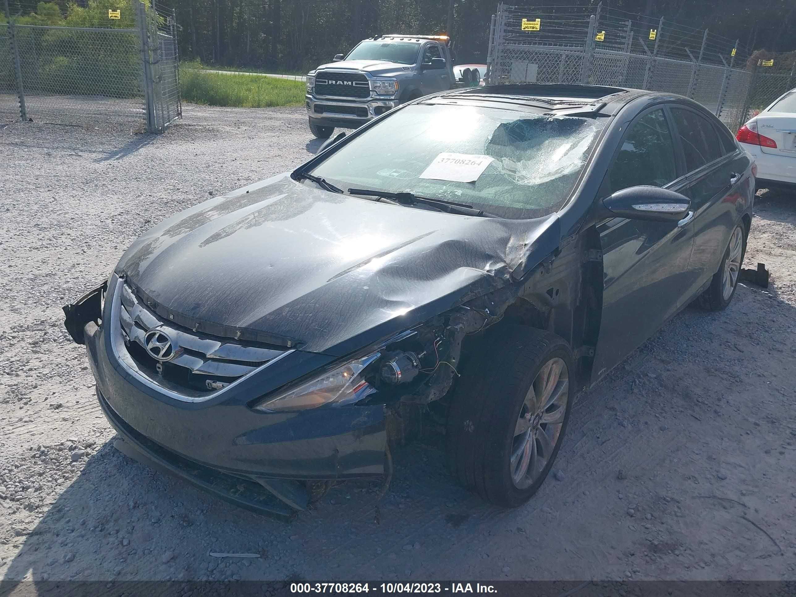 Photo 5 VIN: 5NPEC4ABXCH404418 - HYUNDAI SONATA 