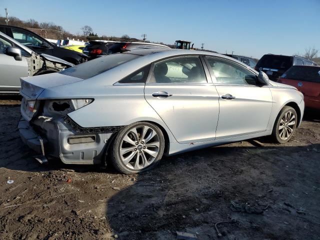 Photo 2 VIN: 5NPEC4ABXCH410008 - HYUNDAI SONATA SE 