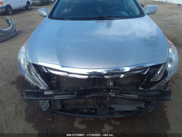 Photo 5 VIN: 5NPEC4ABXCH460875 - HYUNDAI SONATA 