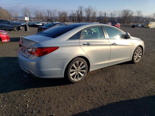 Photo 2 VIN: 5NPEC4ABXCH496176 - HYUNDAI SONATA SE 