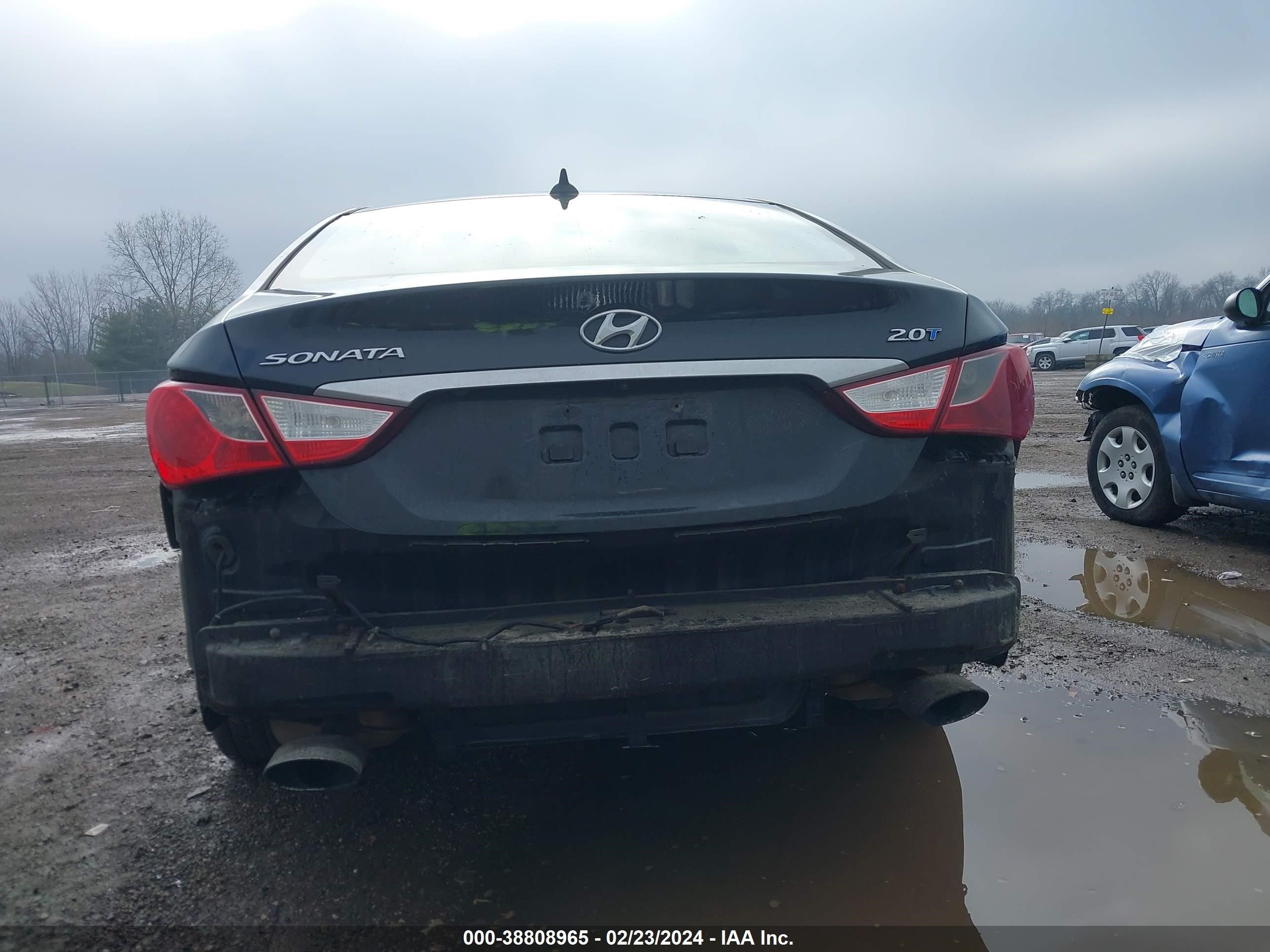 Photo 15 VIN: 5NPEC4ABXCH497621 - HYUNDAI SONATA 