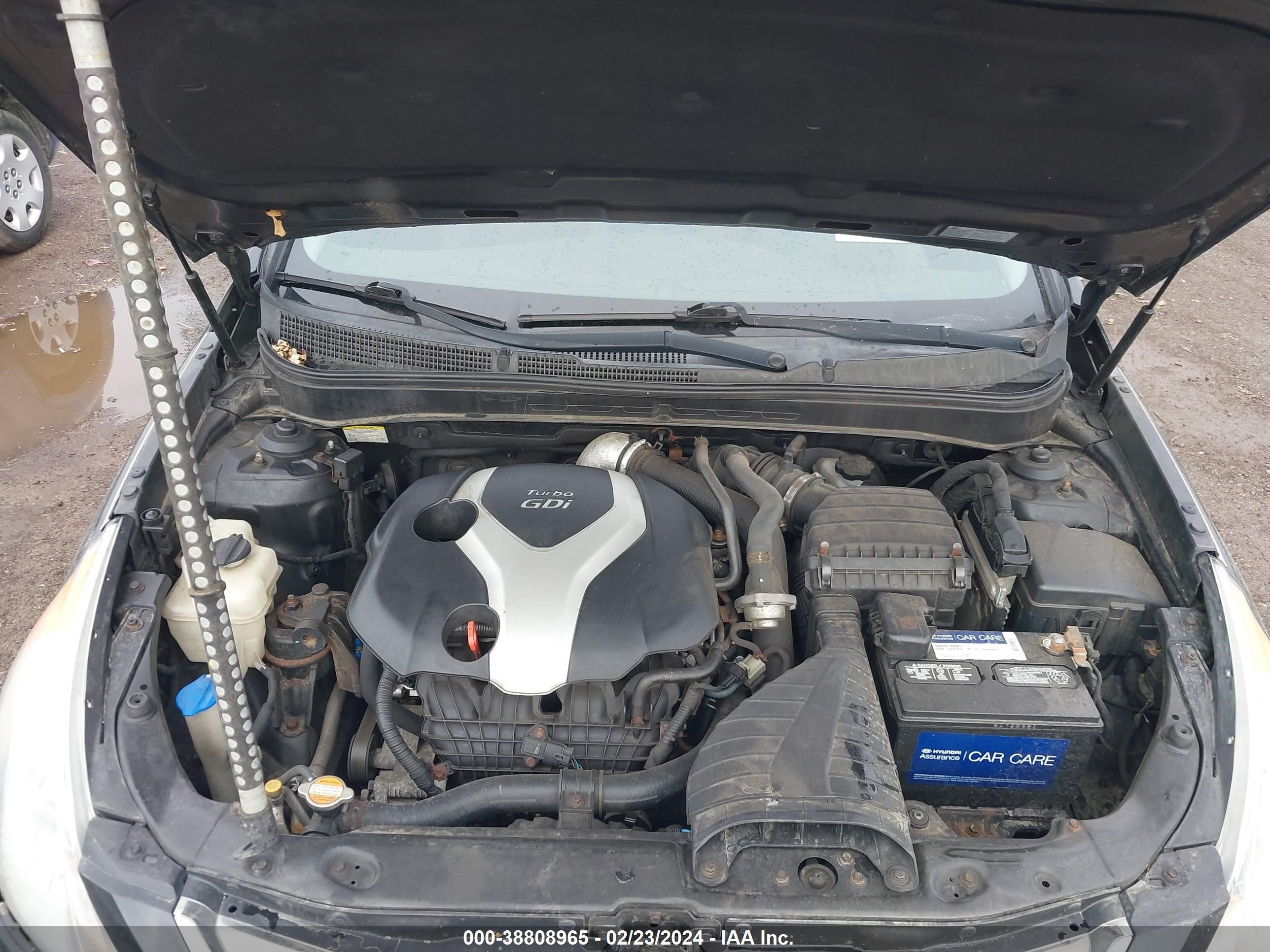 Photo 9 VIN: 5NPEC4ABXCH497621 - HYUNDAI SONATA 