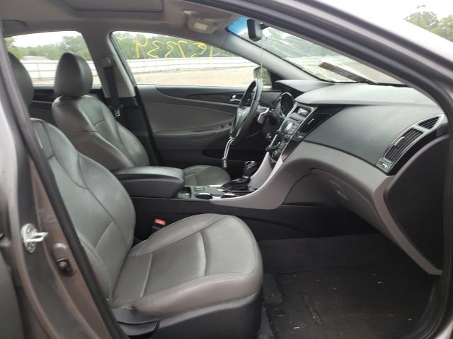 Photo 4 VIN: 5NPEC4ABXDH515505 - HYUNDAI SONATA SE 