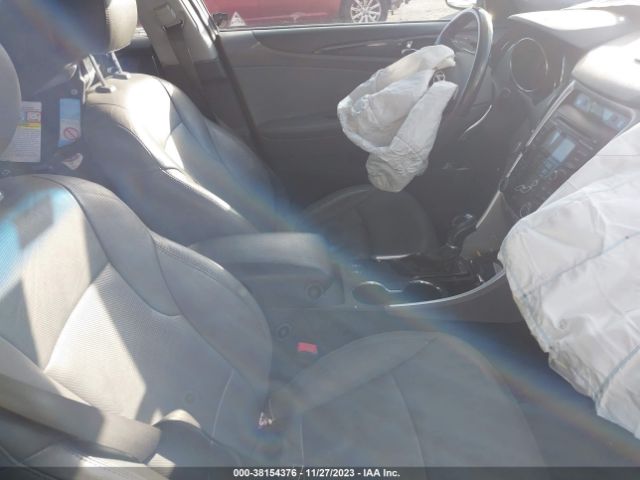 Photo 4 VIN: 5NPEC4ABXDH551887 - HYUNDAI SONATA 