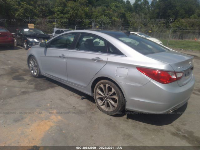 Photo 2 VIN: 5NPEC4ABXDH623106 - HYUNDAI SONATA 