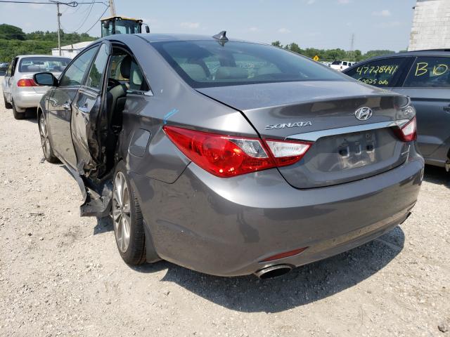 Photo 2 VIN: 5NPEC4ABXDH667056 - HYUNDAI SONATA SE 