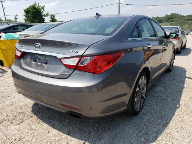 Photo 3 VIN: 5NPEC4ABXDH667056 - HYUNDAI SONATA SE 