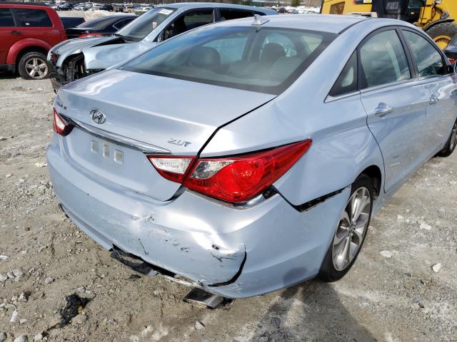 Photo 8 VIN: 5NPEC4ABXDH761048 - HYUNDAI SONATA 