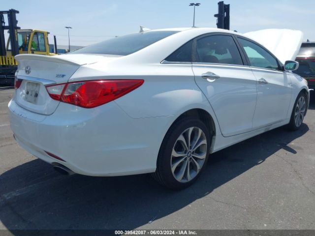 Photo 3 VIN: 5NPEC4ABXDH770980 - HYUNDAI SONATA 