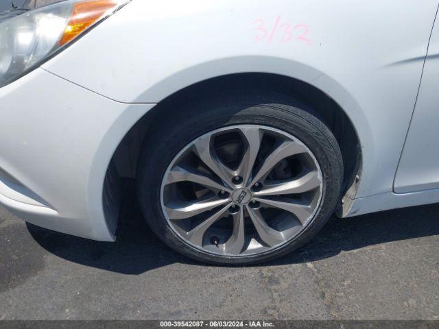 Photo 5 VIN: 5NPEC4ABXDH770980 - HYUNDAI SONATA 