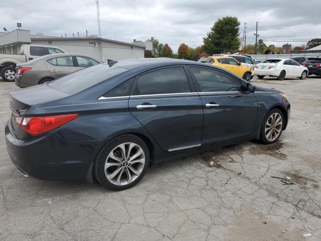 Photo 2 VIN: 5NPEC4ABXDH781574 - HYUNDAI SONATA 