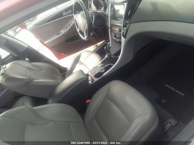 Photo 4 VIN: 5NPEC4ABXEH887427 - HYUNDAI SONATA 