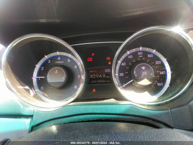 Photo 6 VIN: 5NPEC4AC0BH000258 - HYUNDAI SONATA 