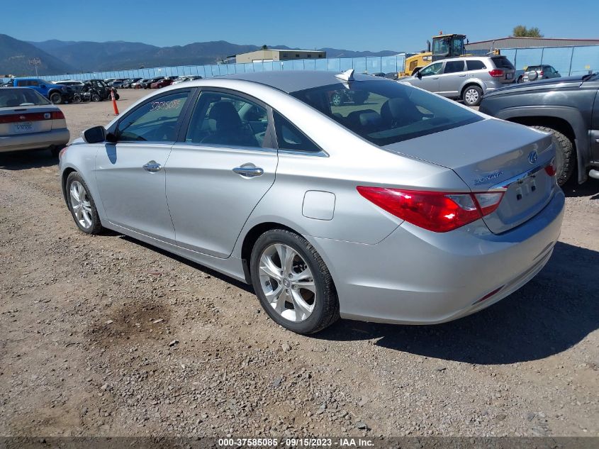 Photo 2 VIN: 5NPEC4AC0BH002575 - HYUNDAI SONATA 