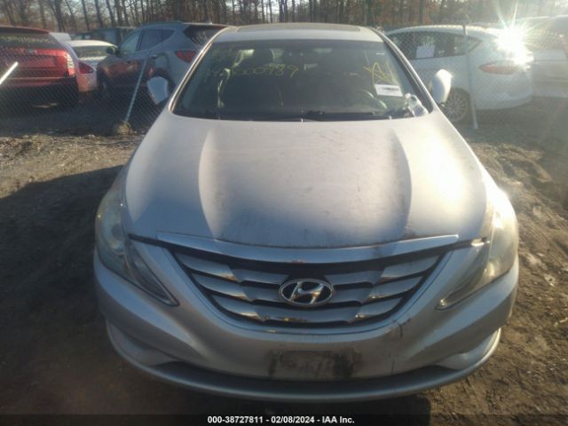 Photo 5 VIN: 5NPEC4AC0BH011325 - HYUNDAI SONATA 