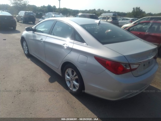 Photo 2 VIN: 5NPEC4AC0BH012720 - HYUNDAI SONATA 