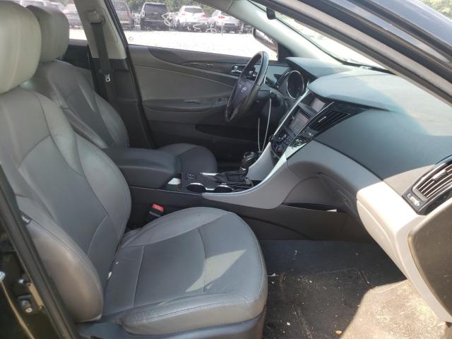 Photo 4 VIN: 5NPEC4AC0BH030781 - HYUNDAI SONATA SE 