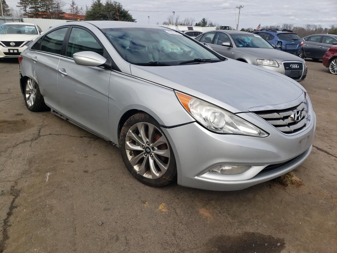 Photo 3 VIN: 5NPEC4AC0BH036497 - HYUNDAI SONATA 