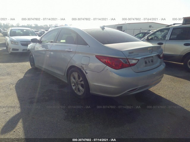 Photo 2 VIN: 5NPEC4AC0BH074070 - HYUNDAI SONATA 