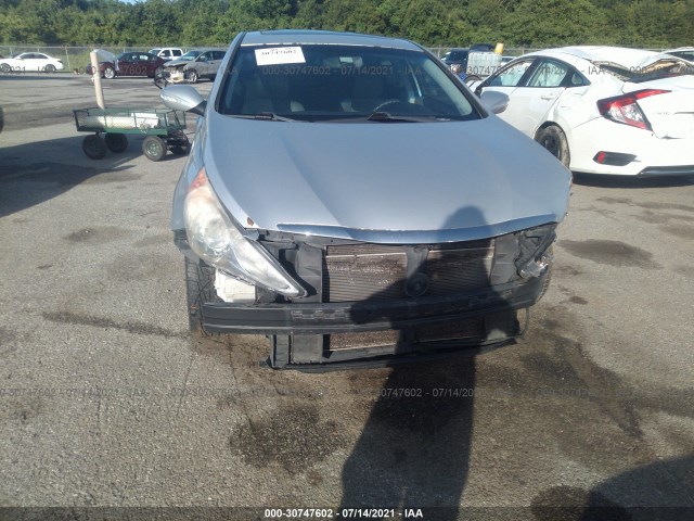 Photo 5 VIN: 5NPEC4AC0BH074070 - HYUNDAI SONATA 