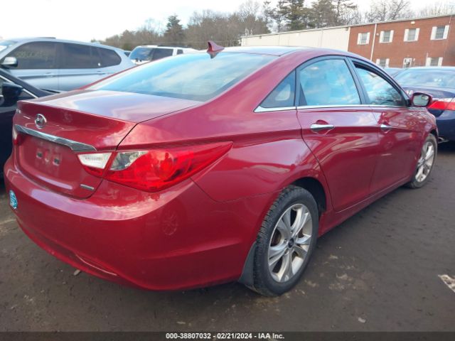 Photo 3 VIN: 5NPEC4AC0BH122327 - HYUNDAI SONATA 