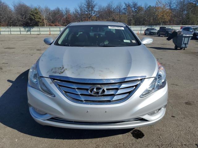 Photo 4 VIN: 5NPEC4AC0BH123705 - HYUNDAI SONATA SE 