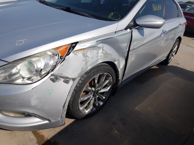 Photo 8 VIN: 5NPEC4AC0BH159023 - HYUNDAI SONATA SE 