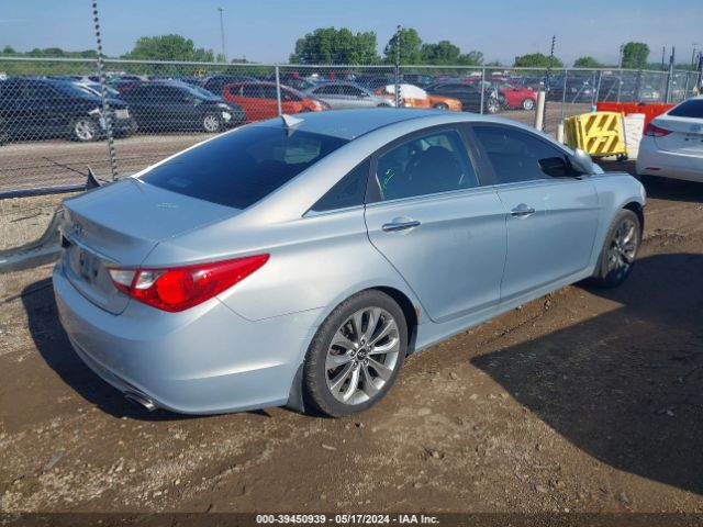 Photo 3 VIN: 5NPEC4AC0BH161337 - HYUNDAI SONATA 