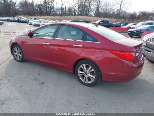 Photo 2 VIN: 5NPEC4AC0BH223240 - HYUNDAI SONATA 